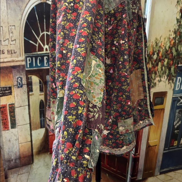 Magnolia Pearl Patchwork Adison Workshirt-Top 1744, Big Crush, OS Fits Most - Picture 10 of 16